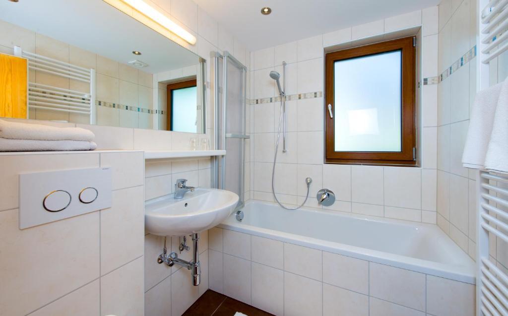 Tyrol Appartements Ehrwald Cameră foto